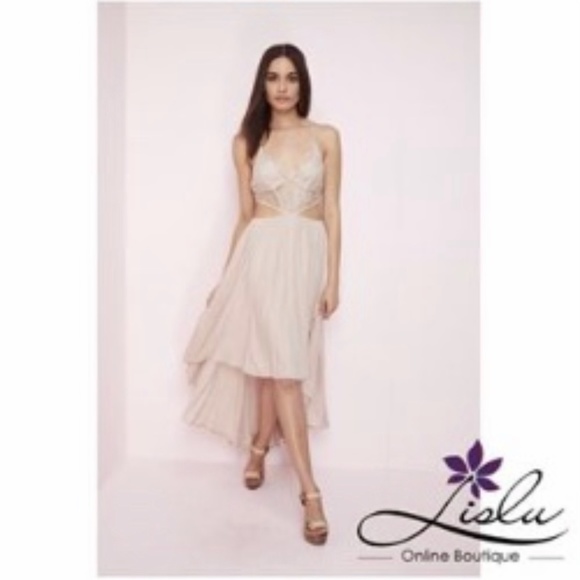 Apple Dress - Picture 1 of 7